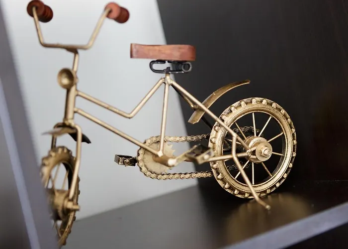 Live In Millenium Square